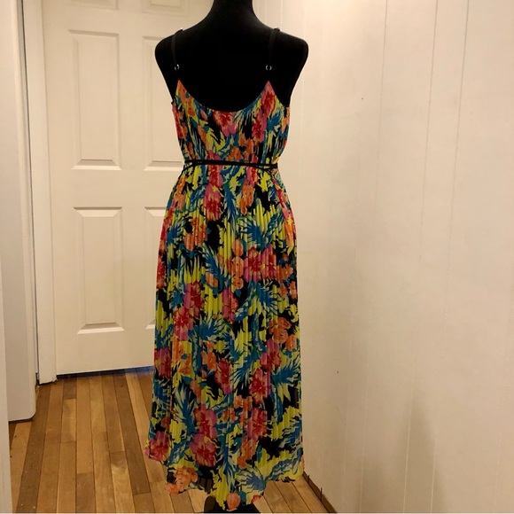 NWOT Loft Tropical Floral Fire Dress - Picture 3 of 11